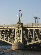 111 ER Kirow Brücke.JPG